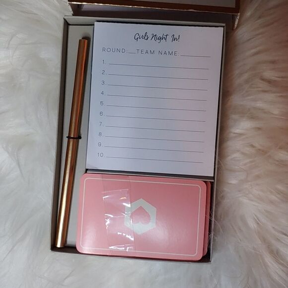 ☆☆☆☆☆HOST PICK☆☆☆☆☆Chick flick trivia card game - Picture 3 of 4